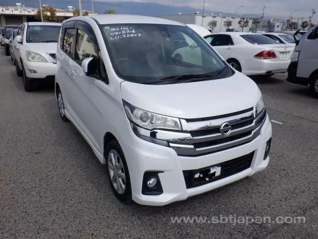Nissan Dayz Highway Star X