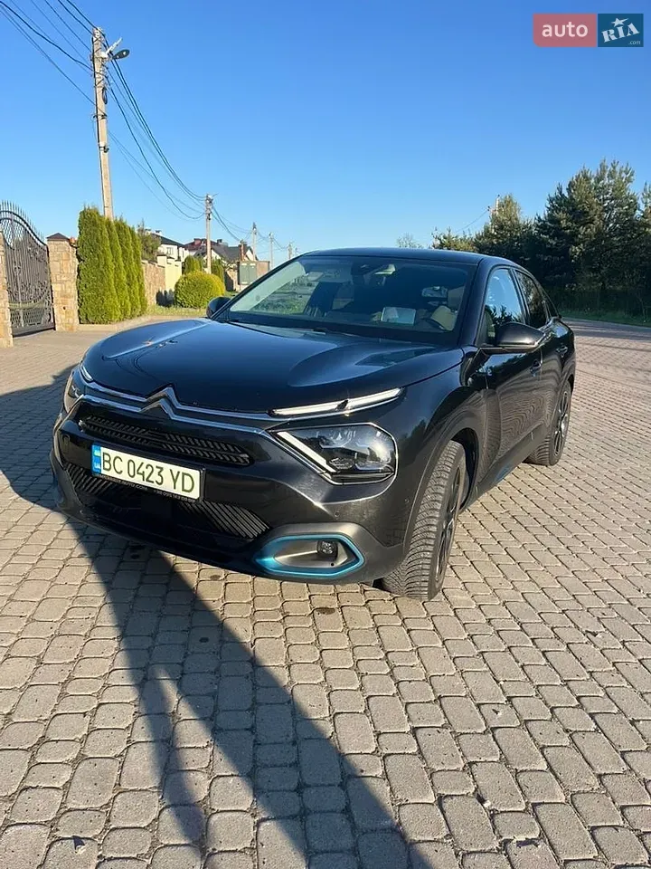 Citroen E-C4