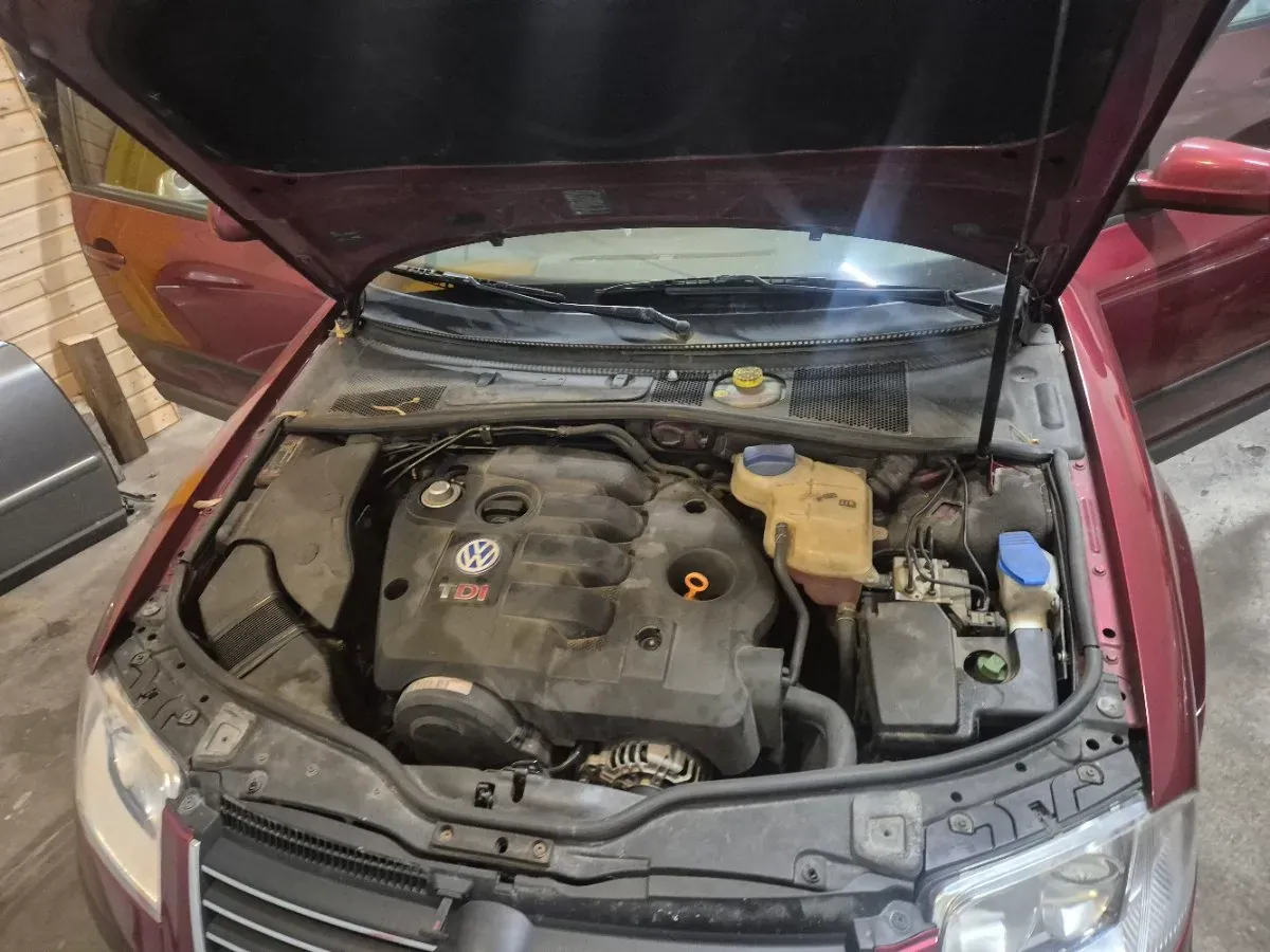 Volkswagen Passat 2001 photo 3