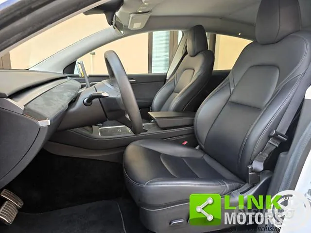 Tesla Model Y 2022 photo 4