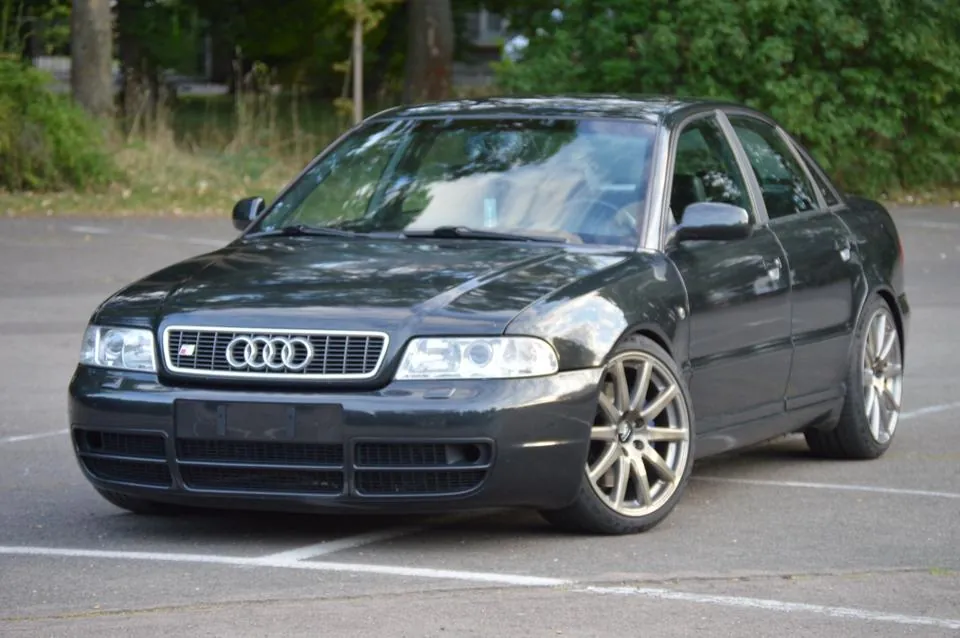 Audi S4