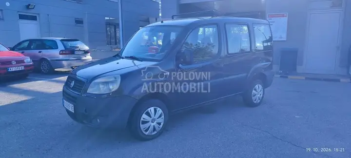 Fiat Doblo 2006 photo 2
