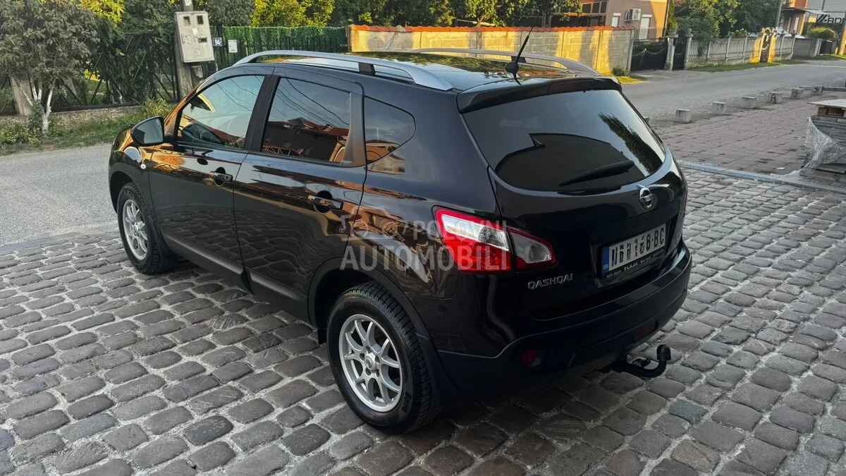 Nissan Qashqai 2010 photo 2