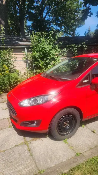 Ford Fiesta 2014 photo 4