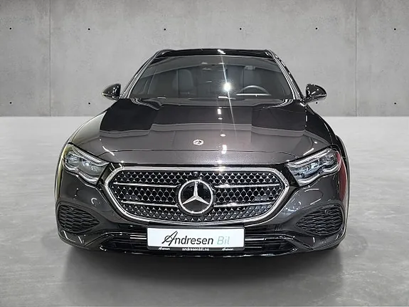 Mercedes-Benz E300 De 2026 photo 5
