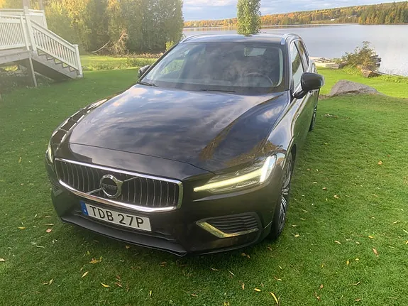 Volvo V60 2021 photo 3