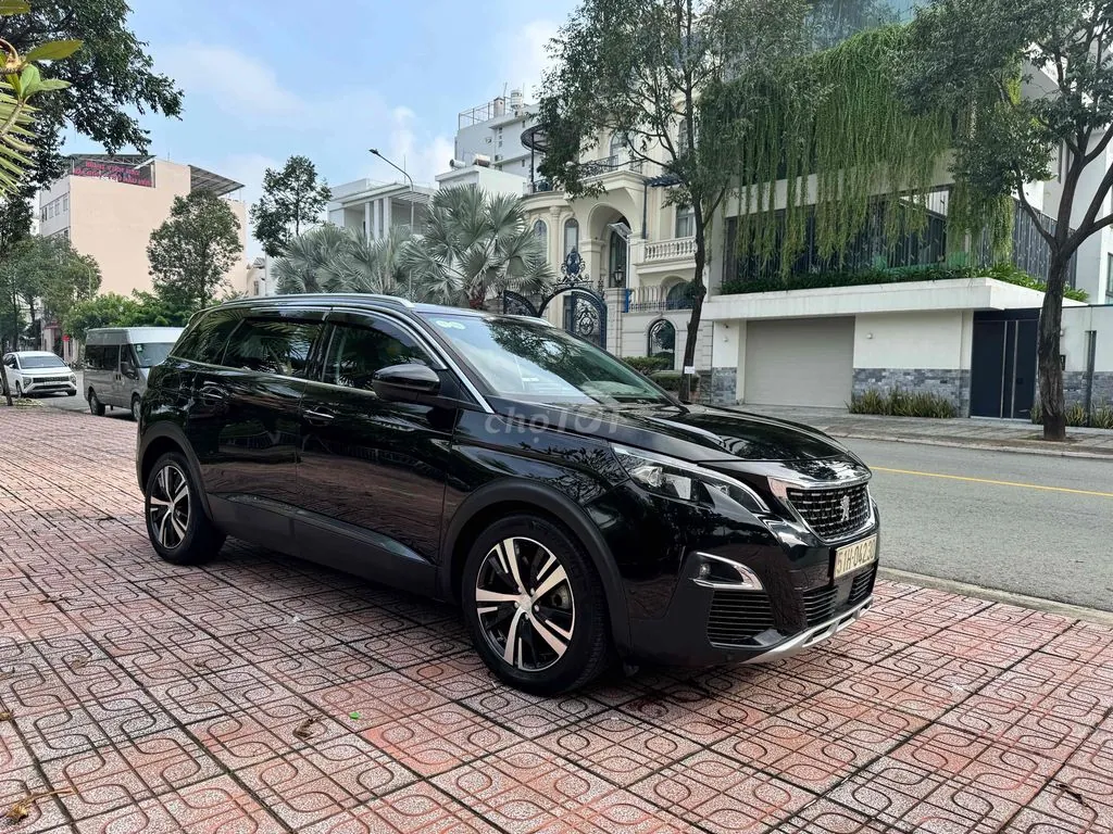 Peugeot 5008 2019 photo 2