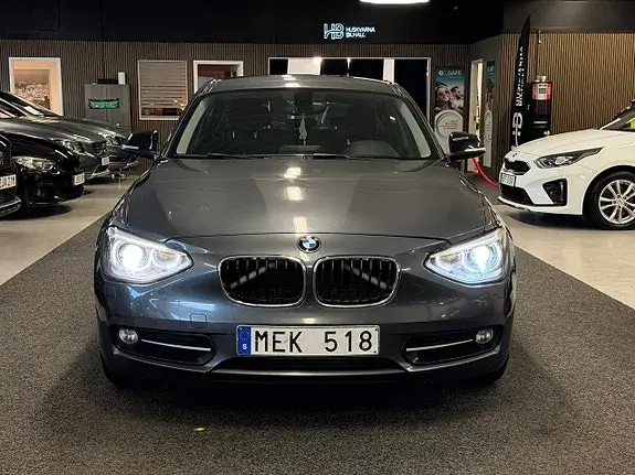 BMW 116D 2012 photo 2