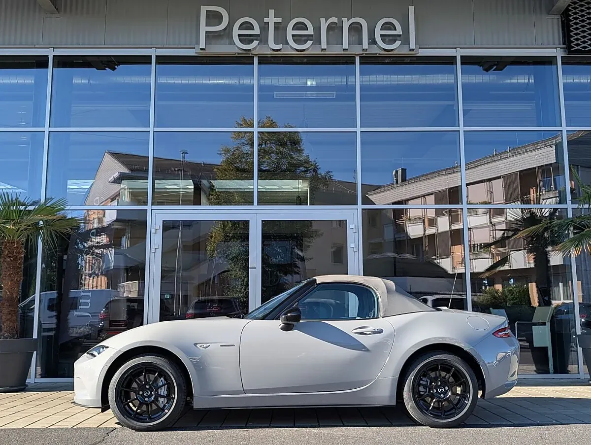 Mazda Mx-5 photo 3