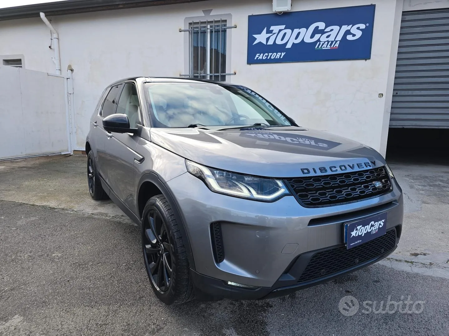 Land Rover Discovery Sport 2020 photo 2