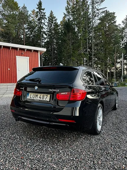 BMW 320D 2015 photo 4