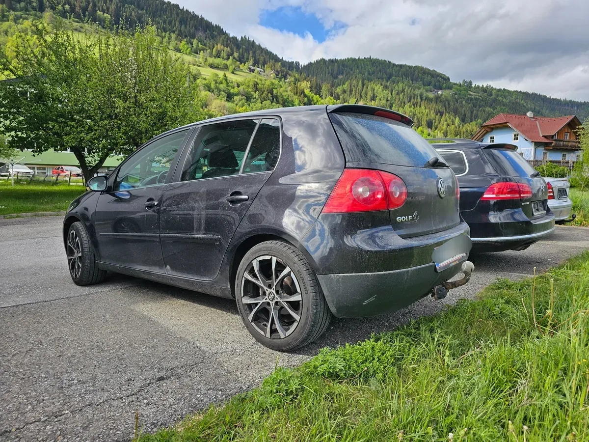Volkswagen Golf 2008 photo 2