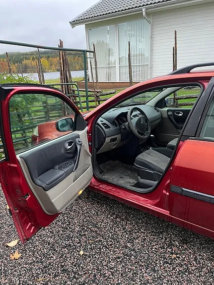 Renault Megane Ii 2004 photo 3