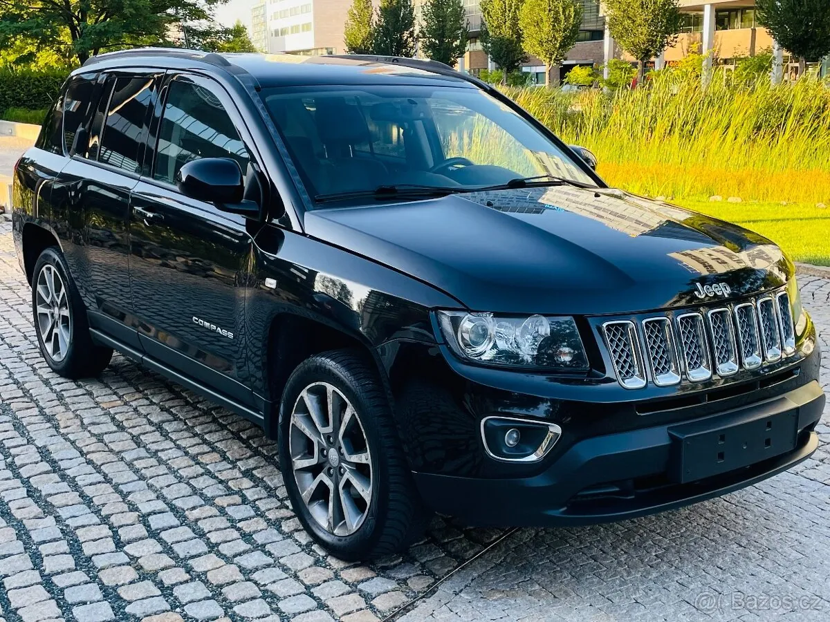 Jeep Compass 2012 photo 4