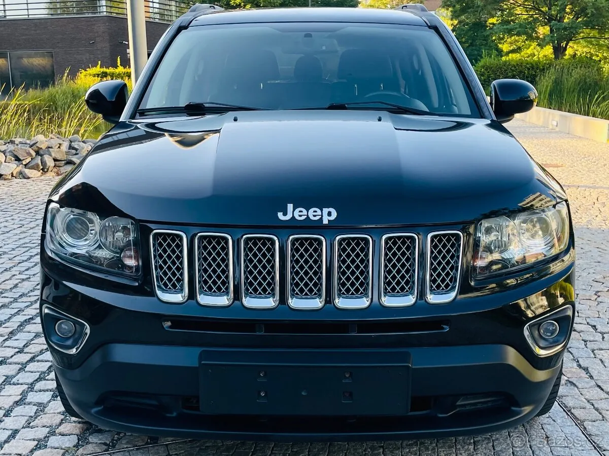 Jeep Compass 2012 photo 3