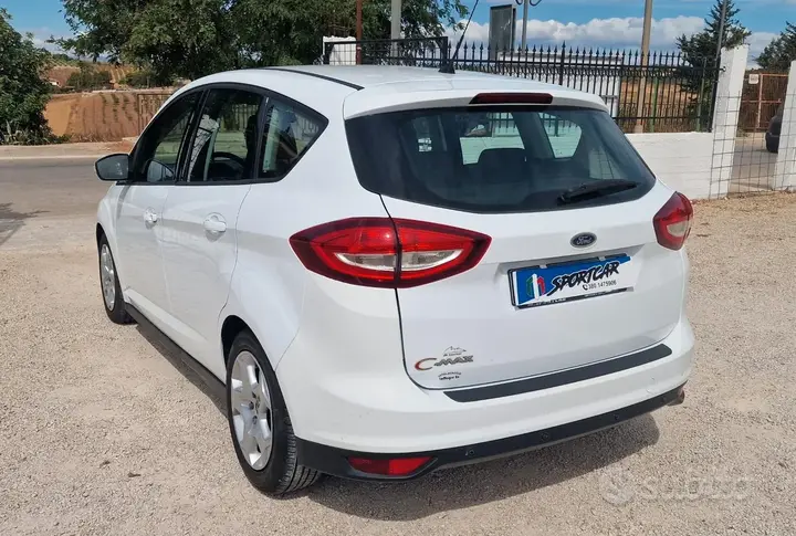 Ford C-Max 2016 photo 2
