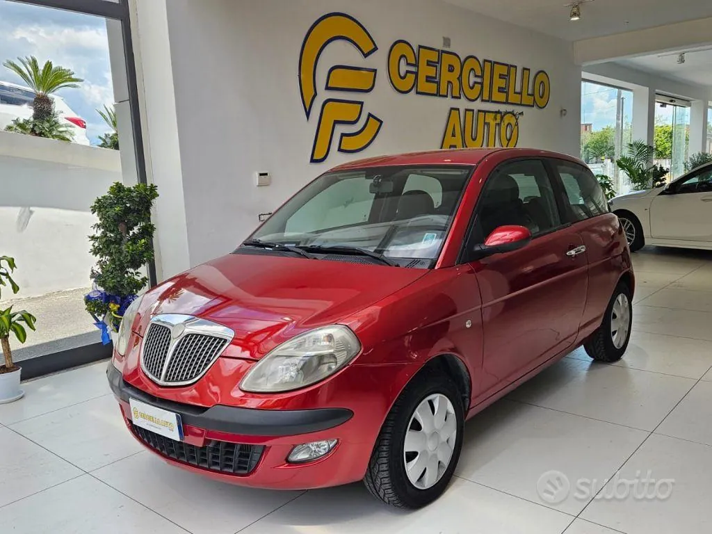 Lancia Ypsilon 2004 photo 2
