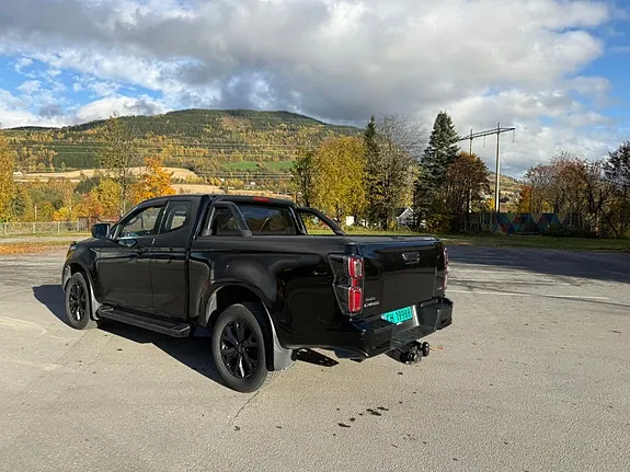 Isuzu D-Max 2023 photo 4