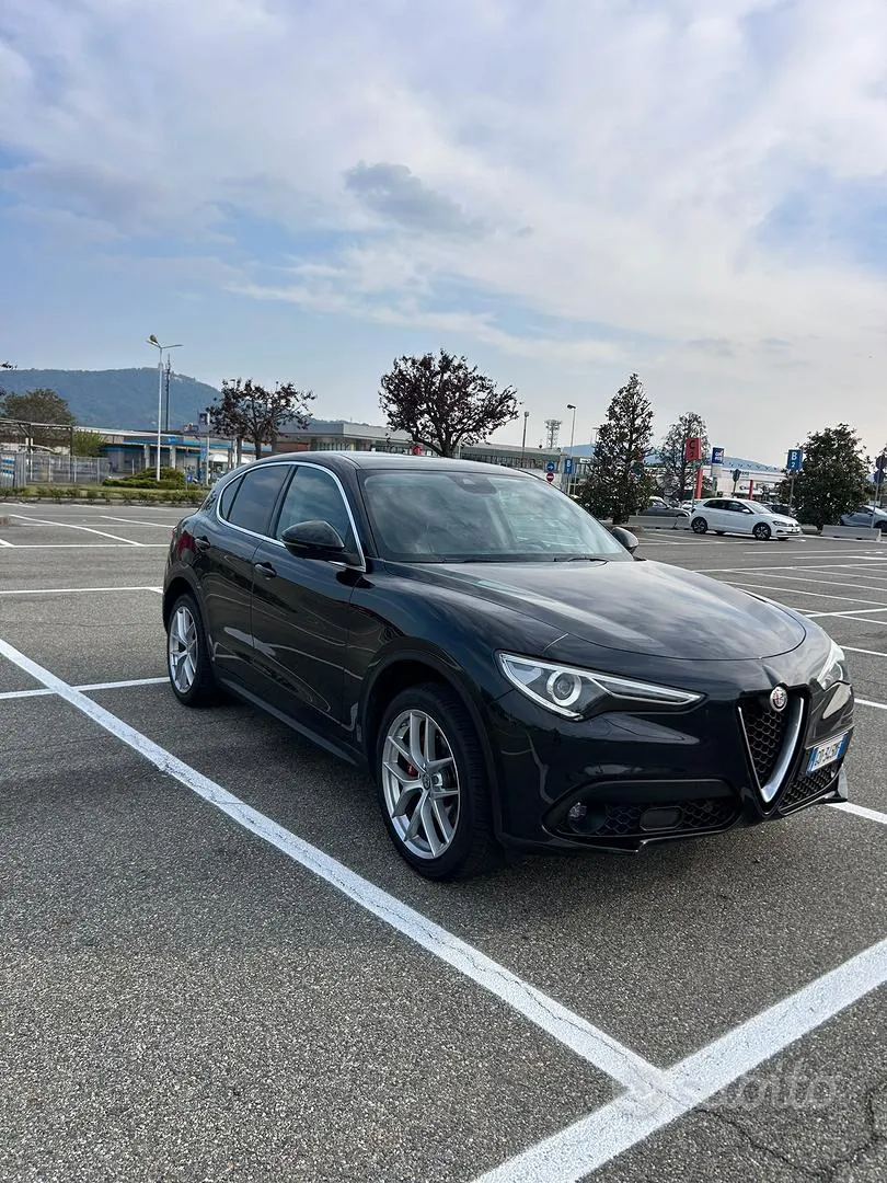 Alfa Romeo Stelvio 2019 photo 3