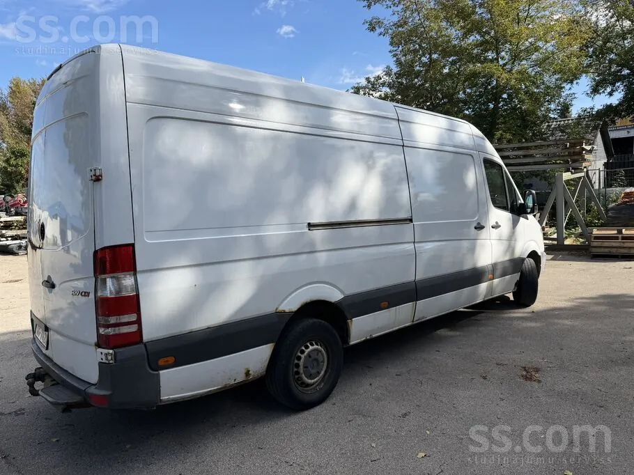 Mercedes-Benz Sprinter 2012 photo 3