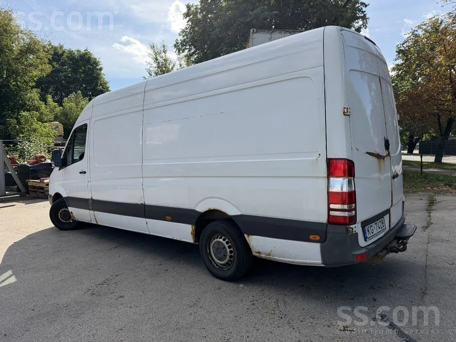 Mercedes-Benz Sprinter 2012 photo 4