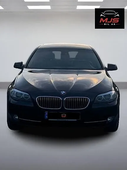 BMW 520D 2012 photo 2