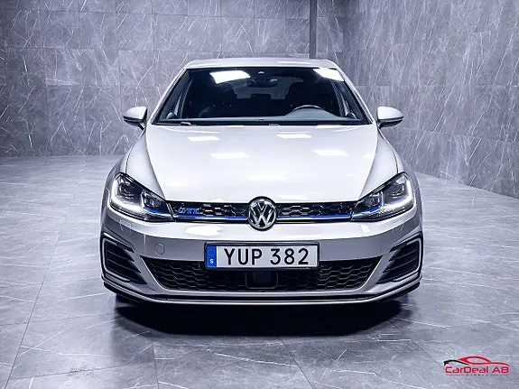 Volkswagen Golf I 2018 photo 2