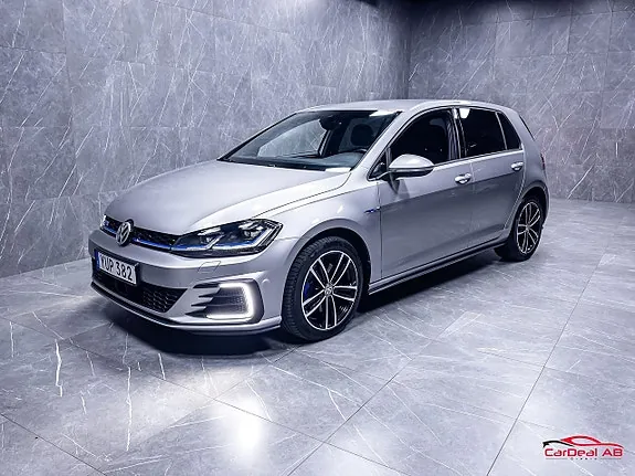 Volkswagen Golf I 2018 photo 3