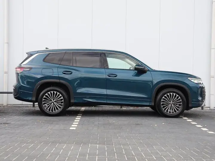 Volkswagen Tayron 2025 photo 2