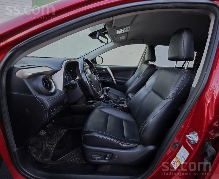 Toyota Rav4 2013 photo 5