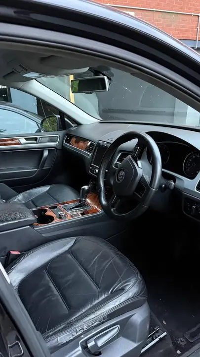 Volkswagen Touareg 2012 photo 4