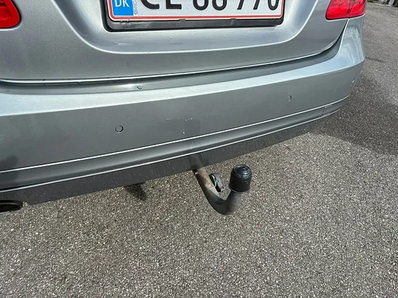 Mercedes-Benz E200 2010 photo 4