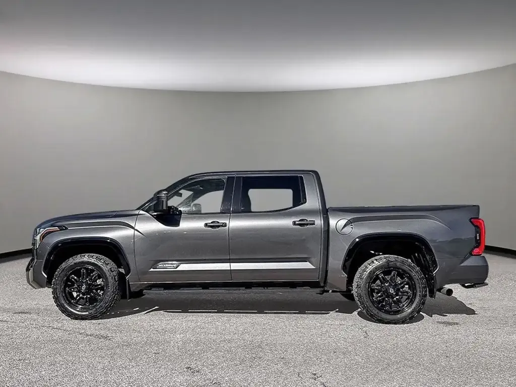 Toyota Tundra 2023 photo 4