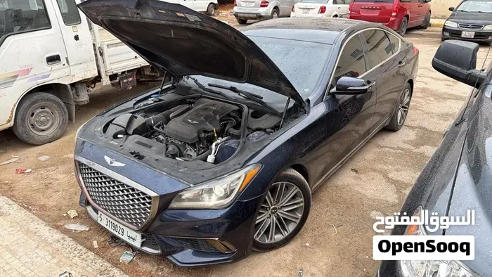 Genesis G80 2018 photo 2