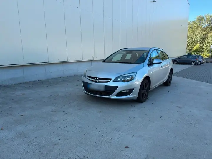 Opel Astra Sports Tourer