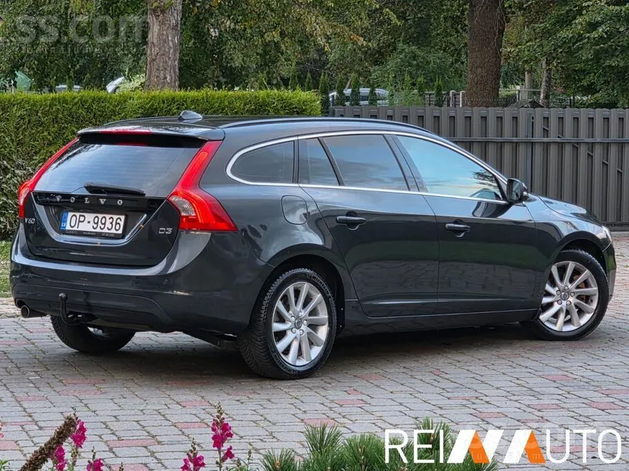 Volvo V60 2015 photo 5