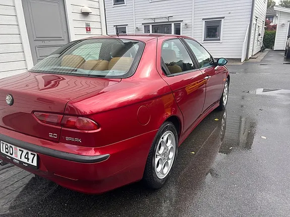 Alfa Romeo 156 2002 photo 2