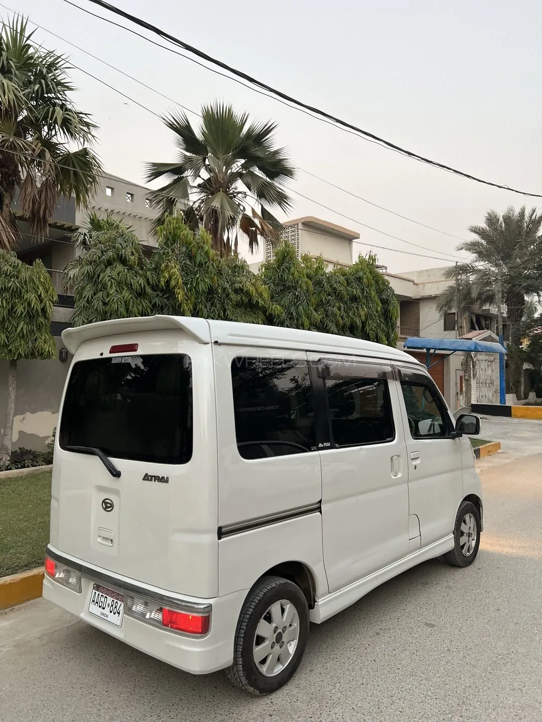 Daihatsu Atrai