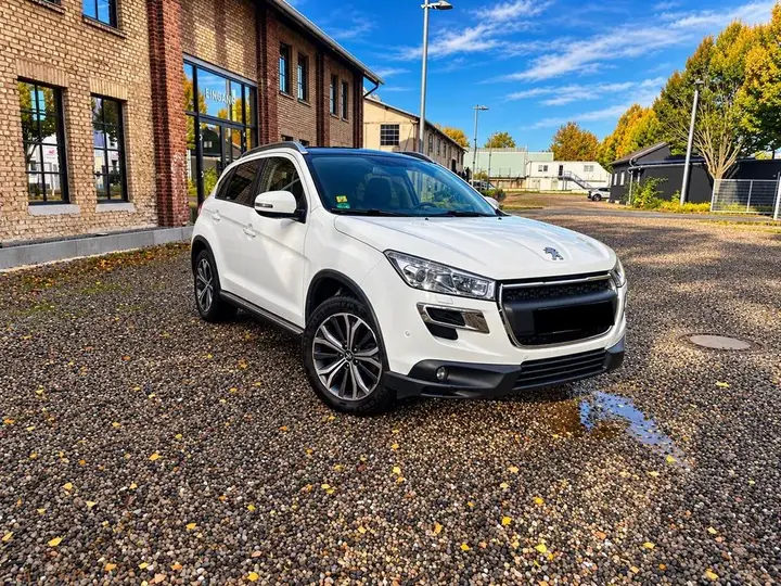 Peugeot 4008