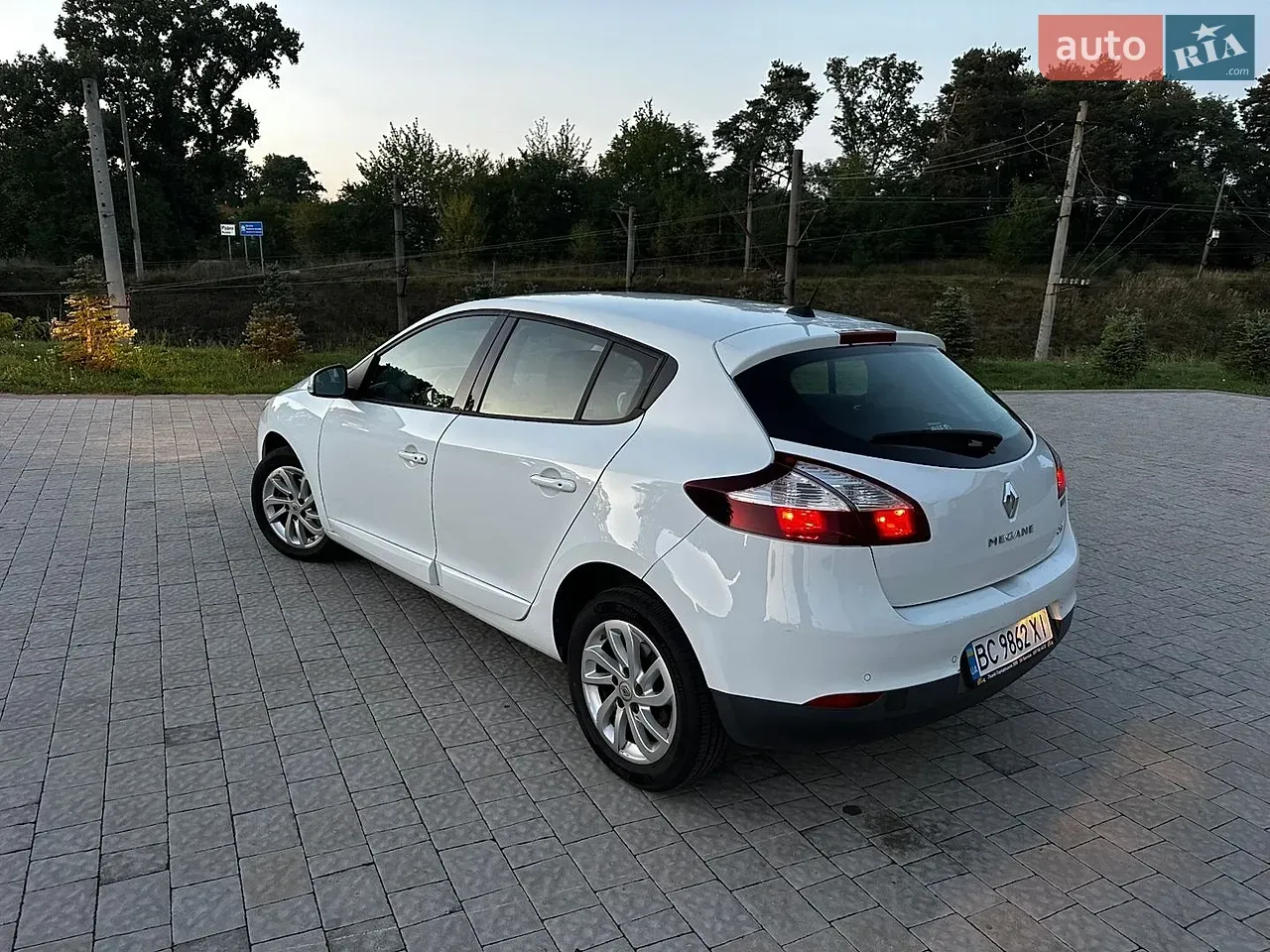 Renault Megane 2015 photo 4