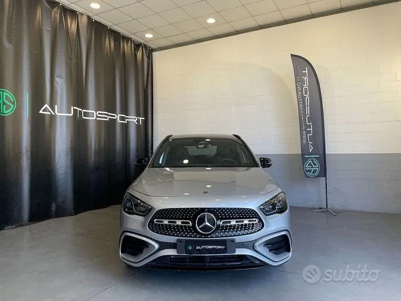 Mercedes-Benz Gla 2025 photo 2