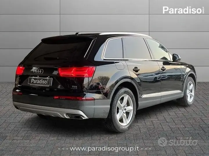 Audi Q7 2017 photo 2