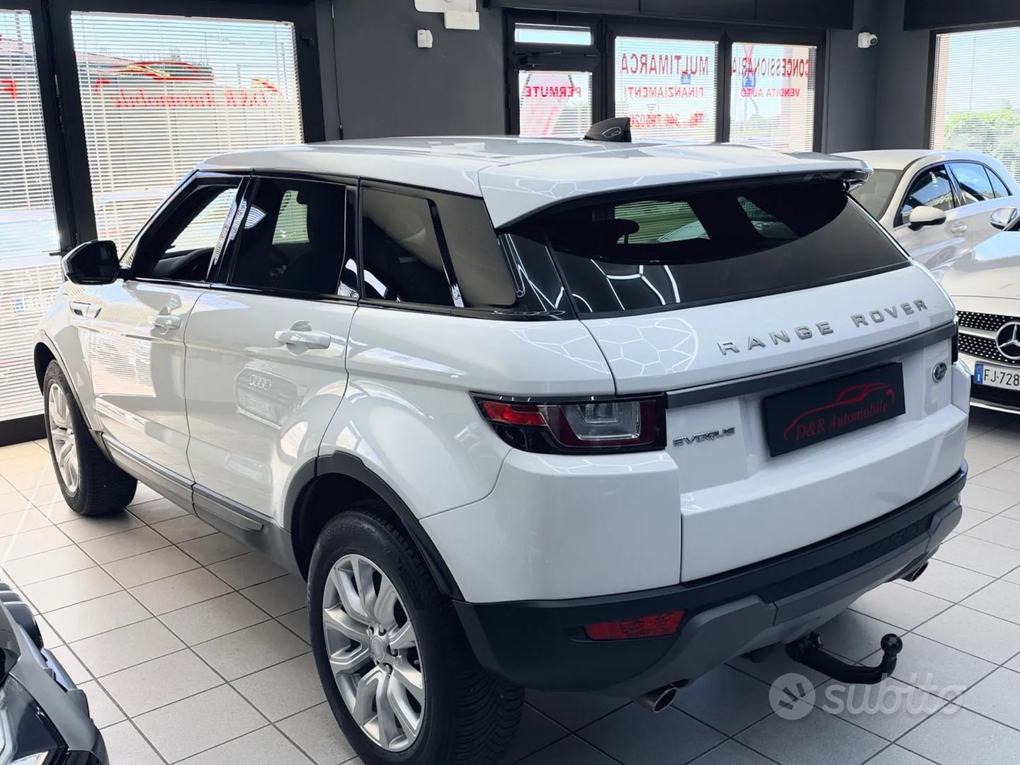 Land Rover Range Rover Evoque 2018 photo 5