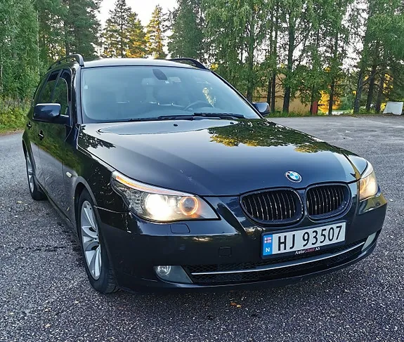 BMW 520D 2009 photo 2