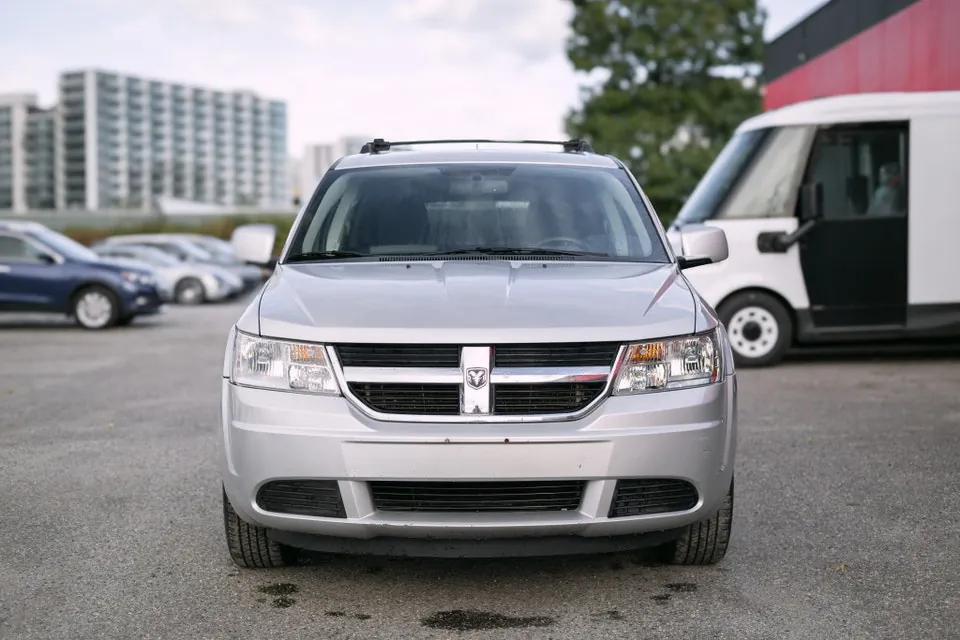 Dodge Journey 2009 photo 2