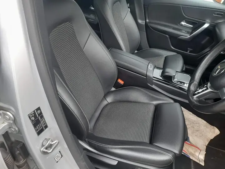 Mercedes-Benz A-Class 2019 photo 4