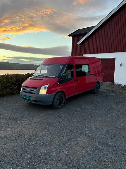 Ford Transit 350L Van 2007 photo 2