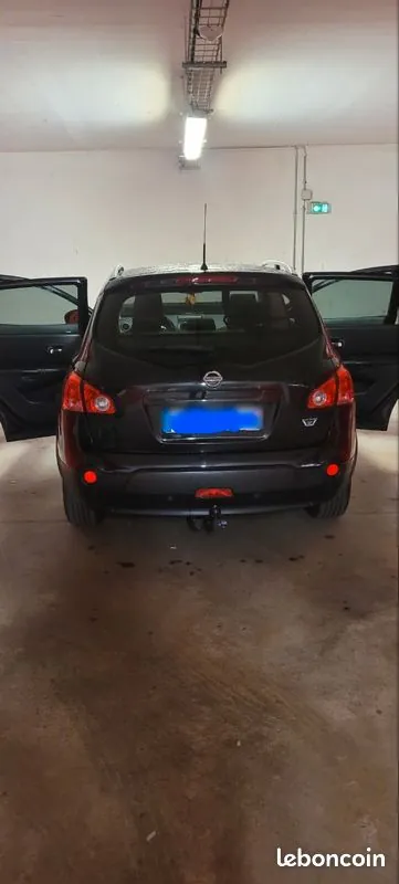Nissan Qashqai+2 2009 photo 2