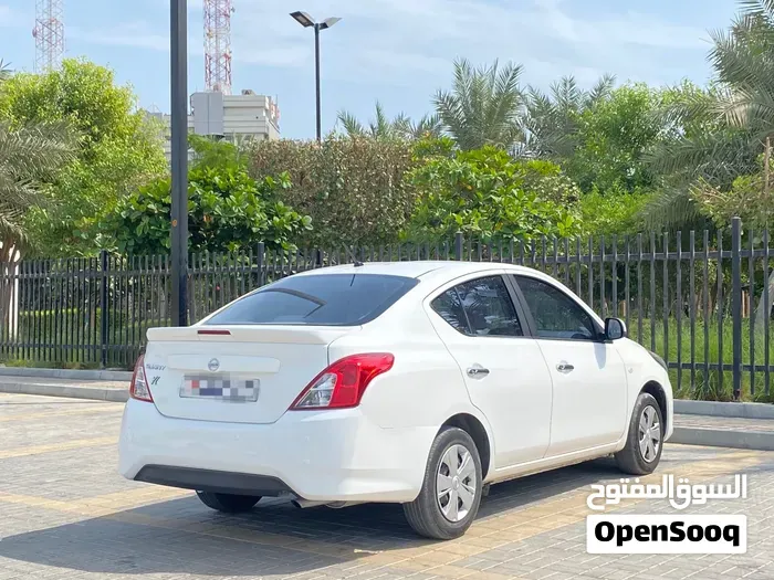 Nissan Sunny 2020 photo 3