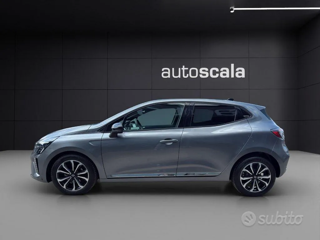 Renault Clio 2025 photo 2